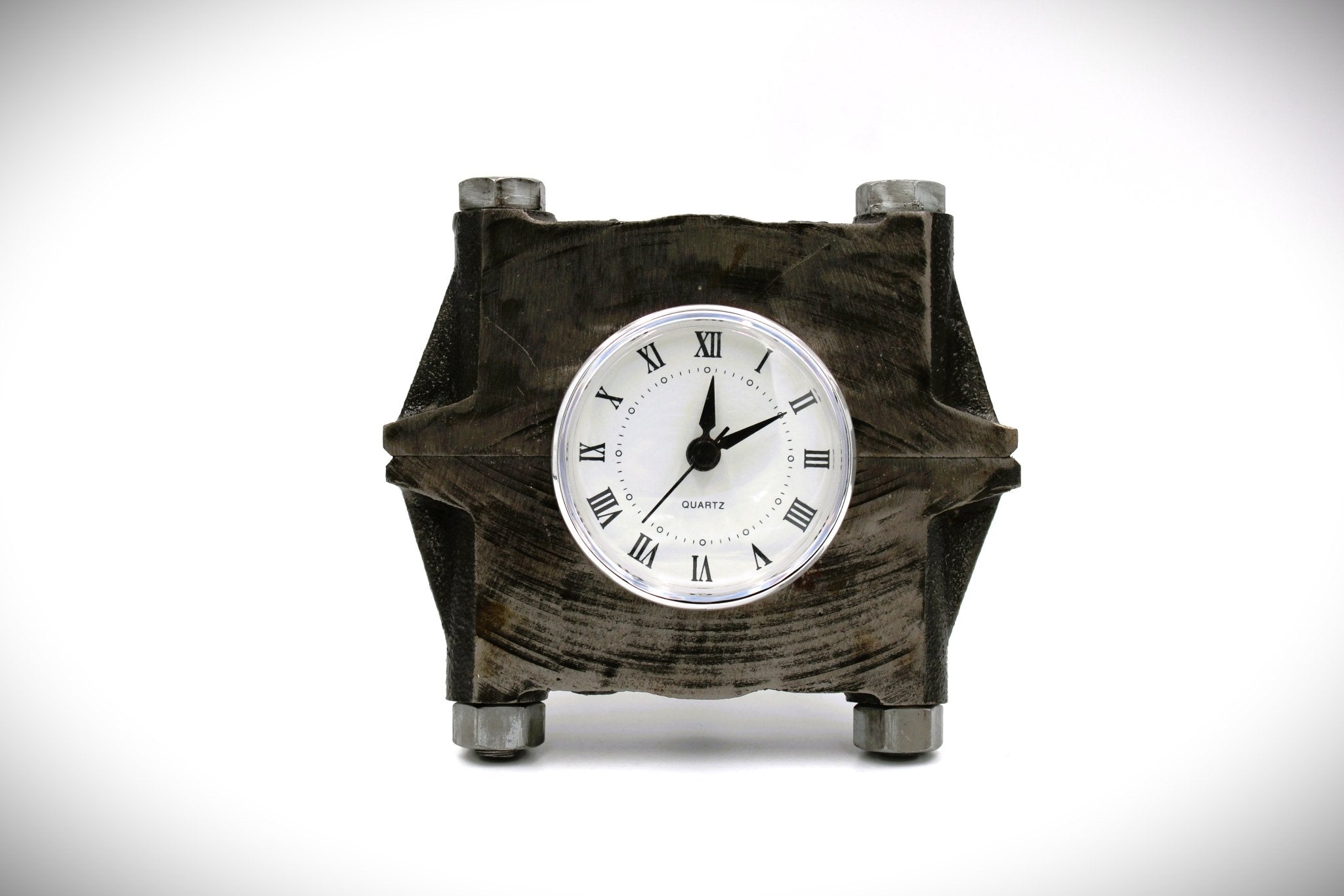 Crankshaft Cap Clock - Steampunk Clock, Unique Gift for Car Lovers - Ben's Auto Decor