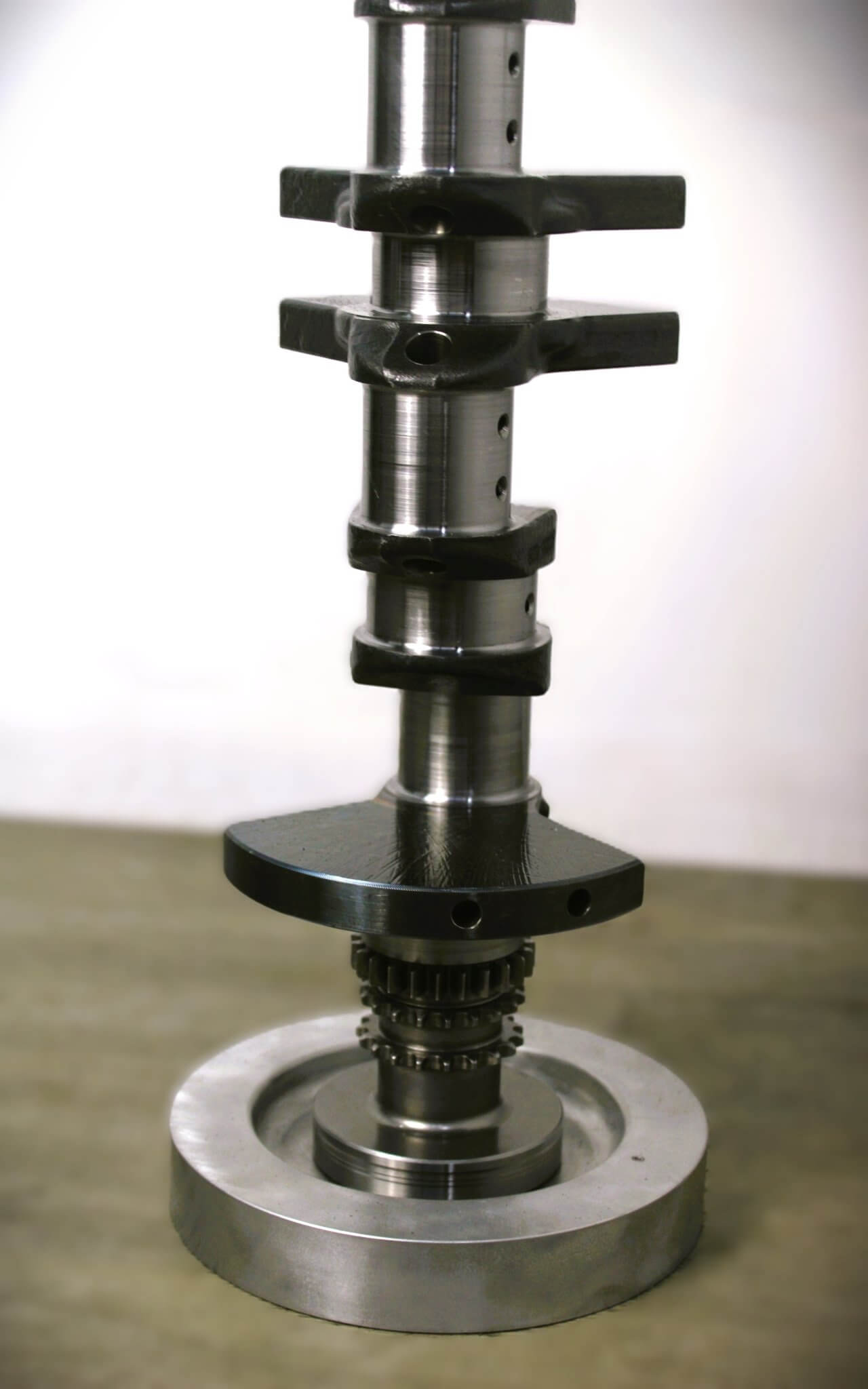 Crankshaft Table - Automotive Decor, Man Cave Furniture, Steampunk Decor, Round Table - Ben's Auto Decor