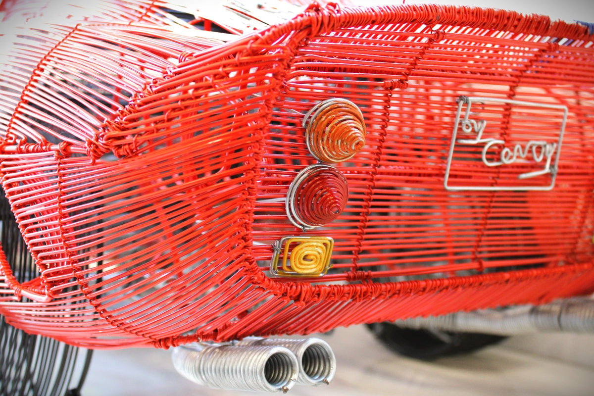 Ferrari 250 GTO No. 19 — Kinetic Wire Sculpture - Ben's Auto Decor