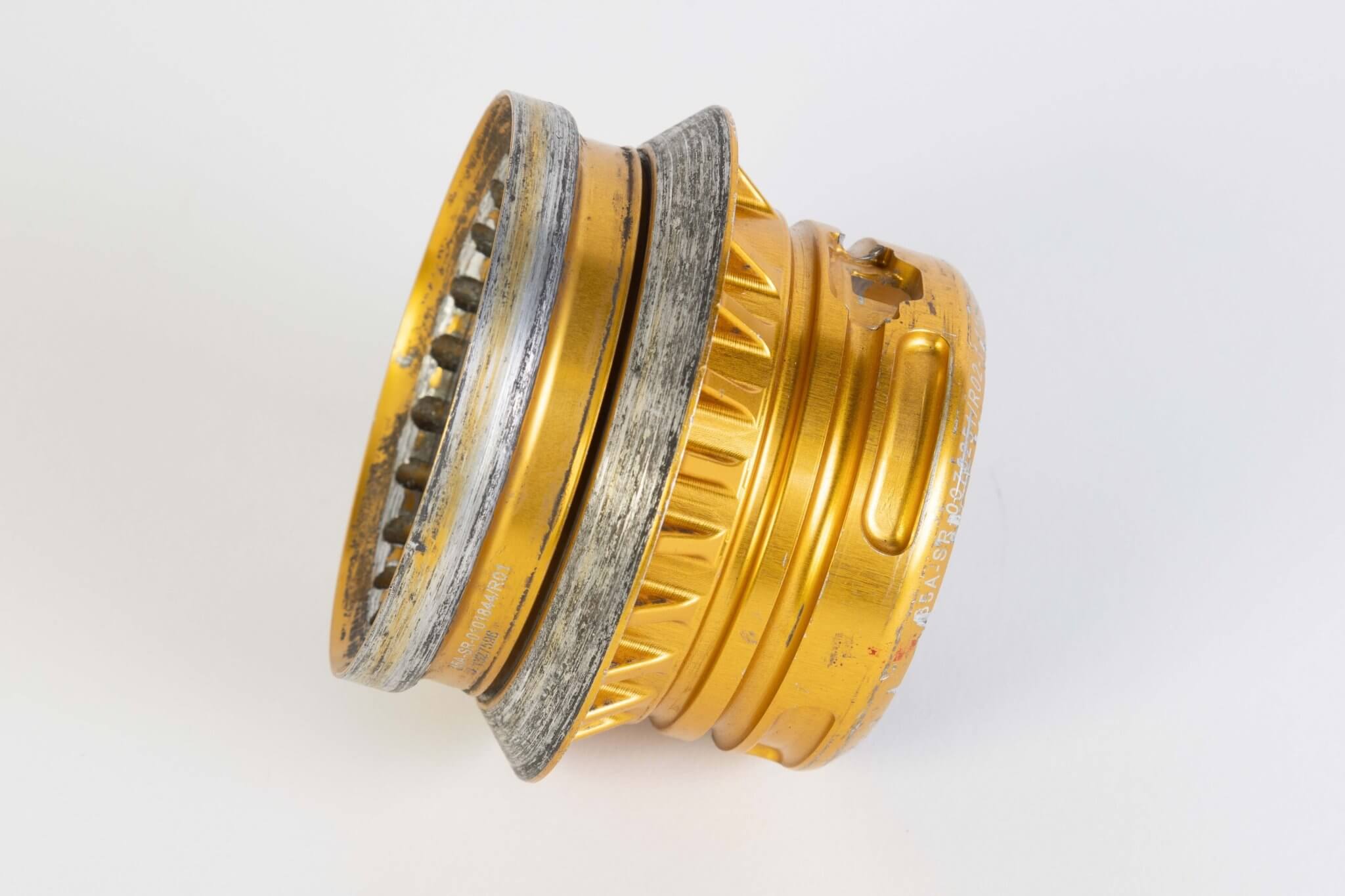 McLaren F1 Rear Wheel Nut Pen Holder - Gold Formula One Desk Decor - Ben's Auto Decor