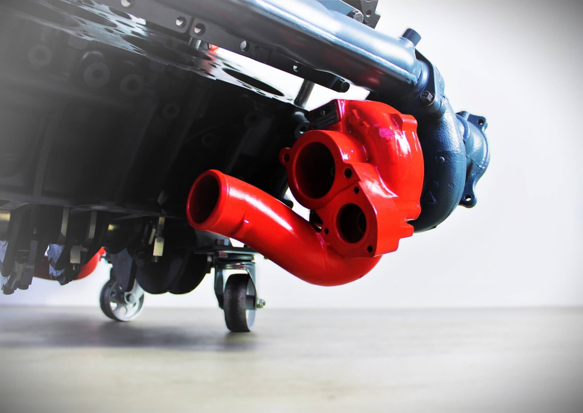 Twin Turbo Rotating Engine Coffee Table With Spinning Internals - Unique Man Cave Furniture - Ben's Auto Decor