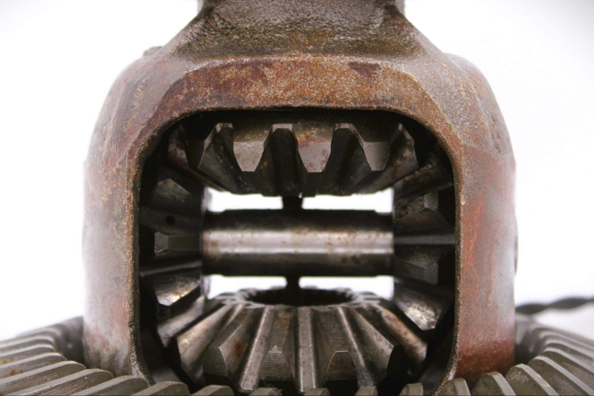 Car Differential Lamp - Rear Diff Automotive Decor, Steampunk Lamp, Unique Upcycled Lighting - Ben's Auto Decor