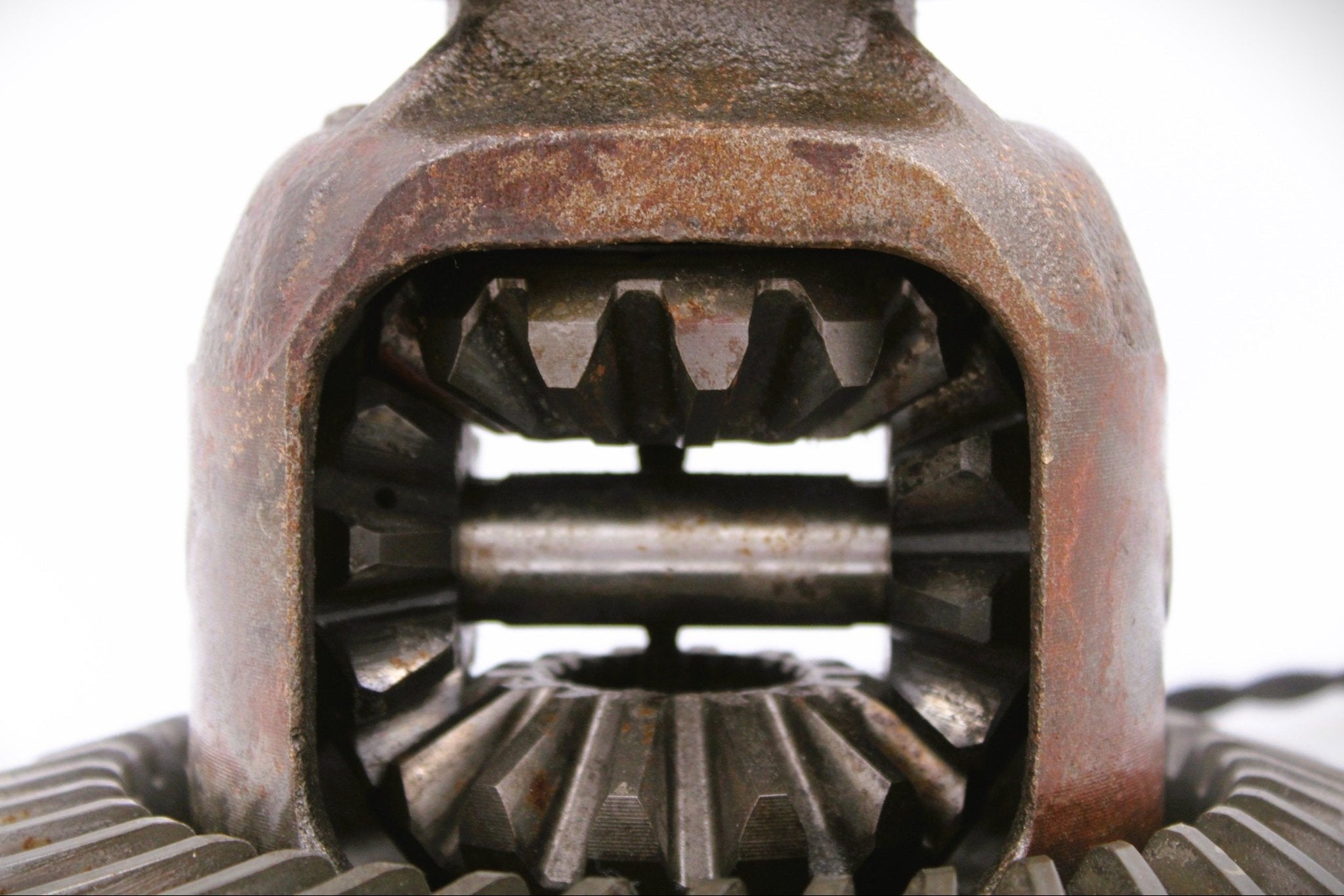 Car Differential Lamp - Rear Diff Automotive Decor, Steampunk Lamp, Unique Upcycled Lighting - Ben's Auto Decor