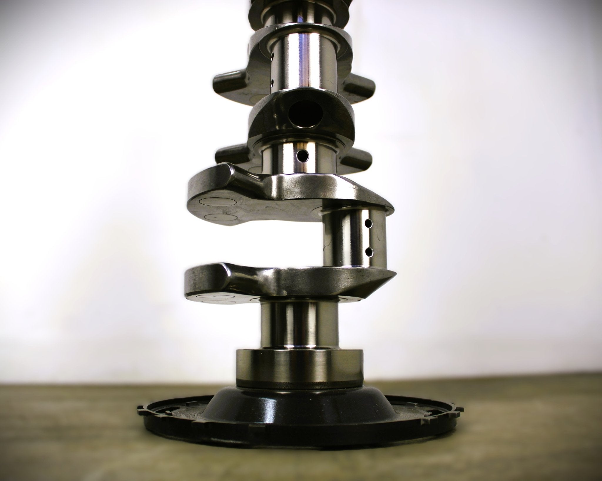 Crankshaft Table - Automotive Decor, Man Cave Furniture, Steampunk Decor, Round Table - Ben's Auto Decor