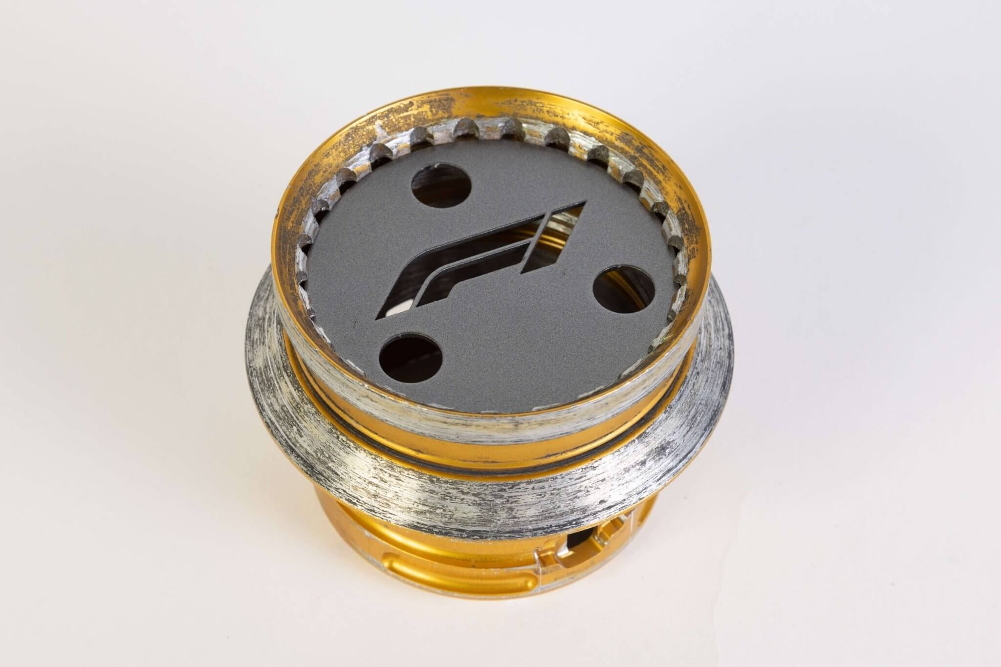 McLaren F1 Rear Wheel Nut Pen Holder - Gold Formula One Desk Decor - Ben's Auto Decor