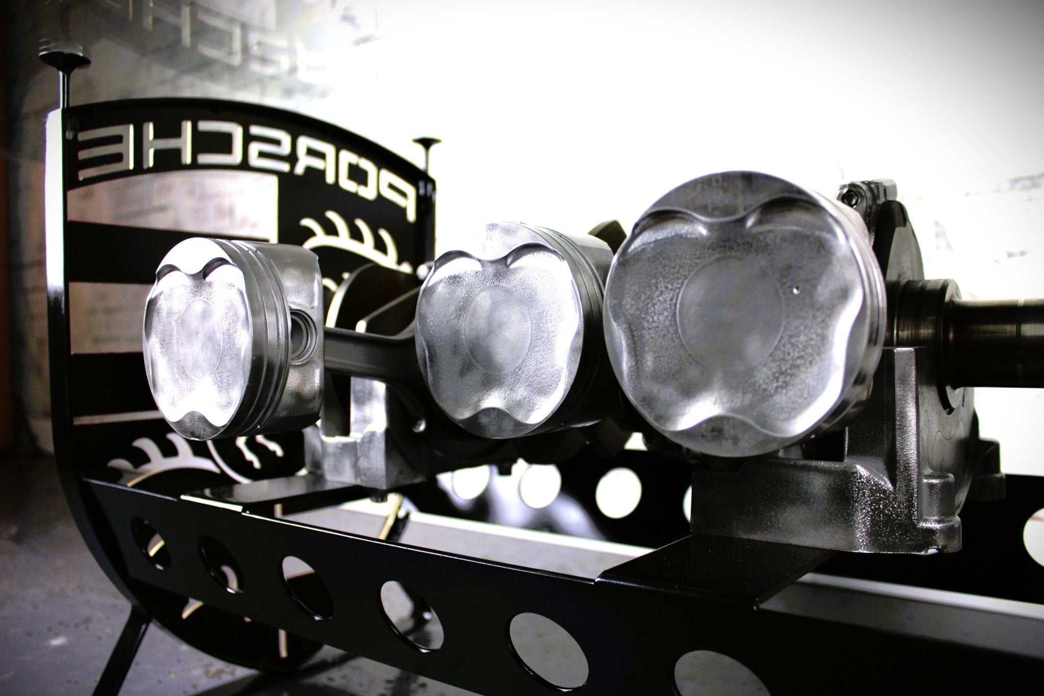 Porsche Flat - 6 Crankshaft Engine Coffee Table - Ben's Auto Decor